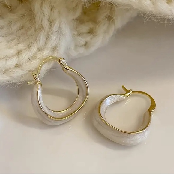 Elegant Gold and White Hoop Earrings - Picture 1 of 5